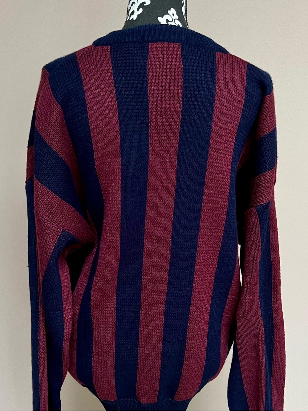 BOTANY 500 Men’s Vintage 80s 90s NWT Striped V-Neck Sweater - Picture 3 of 7